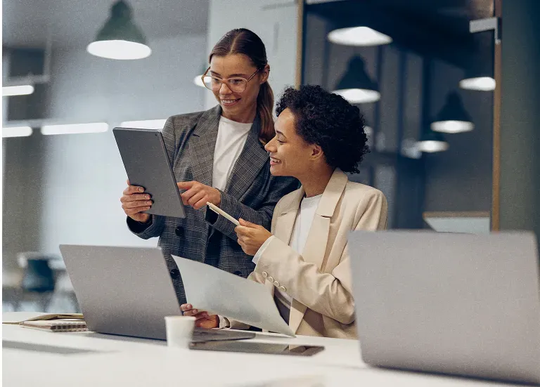 Fashion Apparel Store